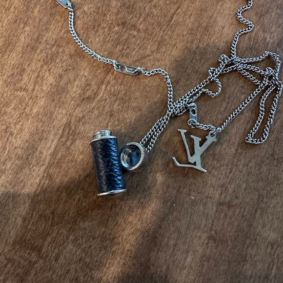 RARE Louis Vuitton Monogram Eclipse Charms Necklace - Black Cylinder Secret Comp - Picture 3 of 4